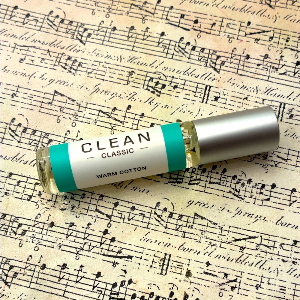 Clean Classic Warm Cotton Rollerball